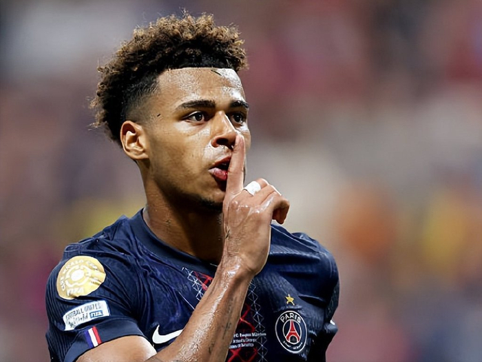 萨拉赫将被提供丰厚的利物浦离队机会“仅在一个条件下”