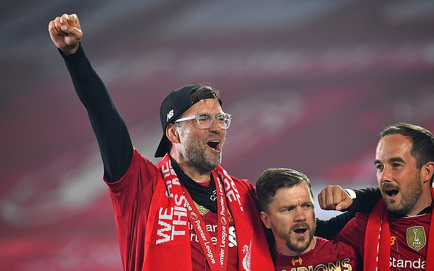 这次封盖把气氛拉到最高潮