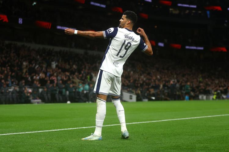 NBA官方：贝恩将球砸向对手，违反体育道德&罚款35000美元