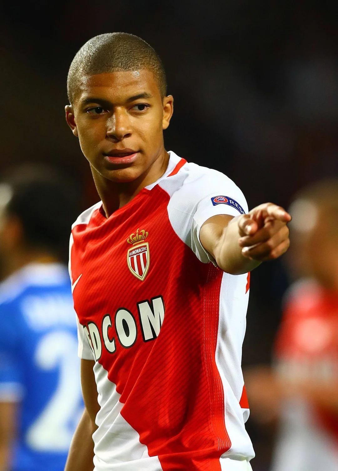 土媒：贝西克塔斯在认真追求桑乔，愿提供租借加买断的条款