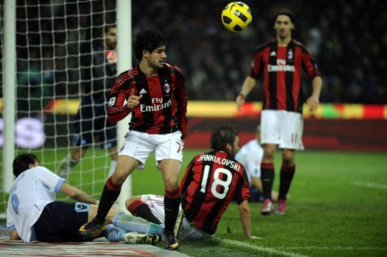 老龄化危机！蓝黑军团青训供血之后防篇