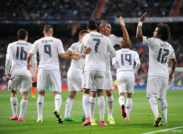 TA：齐尔克泽正处于职业生涯十字路口，未来三月对他至关重要