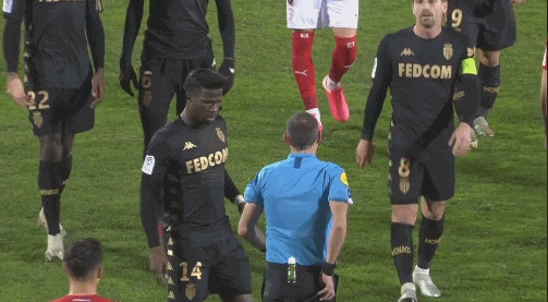 怒送37分！古巴男排输给自己 意大利挺进四强 米切莱托17分+绝杀