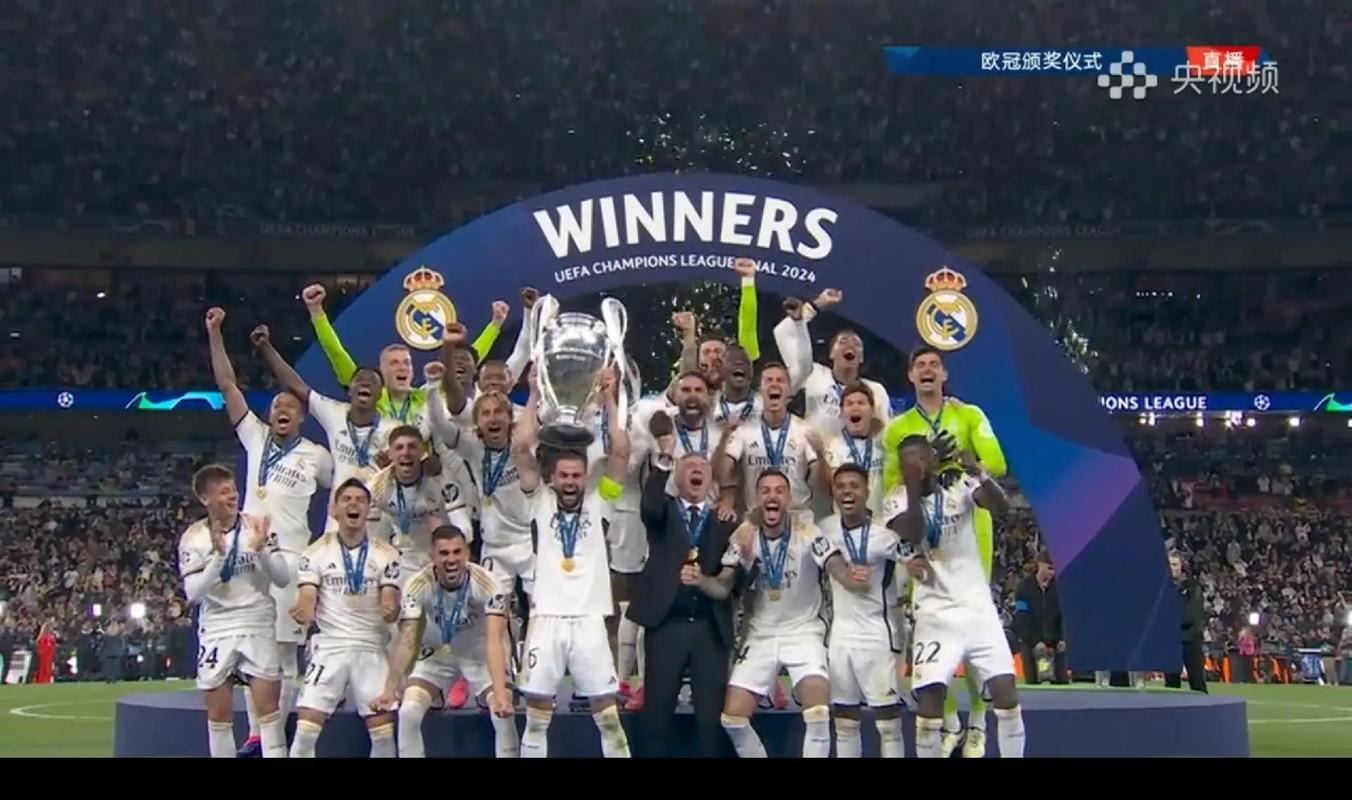 杨瀚森带女友赴美引发争议，好友崔永熙称其应专注篮球，网友支持其在球场表现。