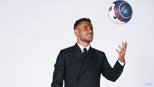 英超半场：沃尔特马德挑射破门，纽卡暂3-0埃弗顿